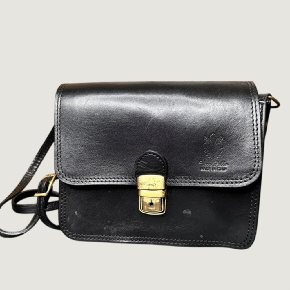 VTG Vera Pelle Black Italian Leather Crossbody Bag Made in Italy Brass Hardware